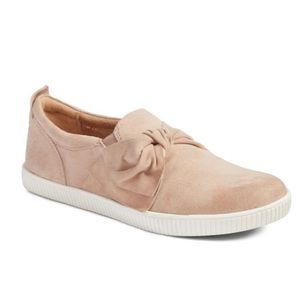 Earth ‘Date’ Sneaker in Dark Blush Sz 6.5